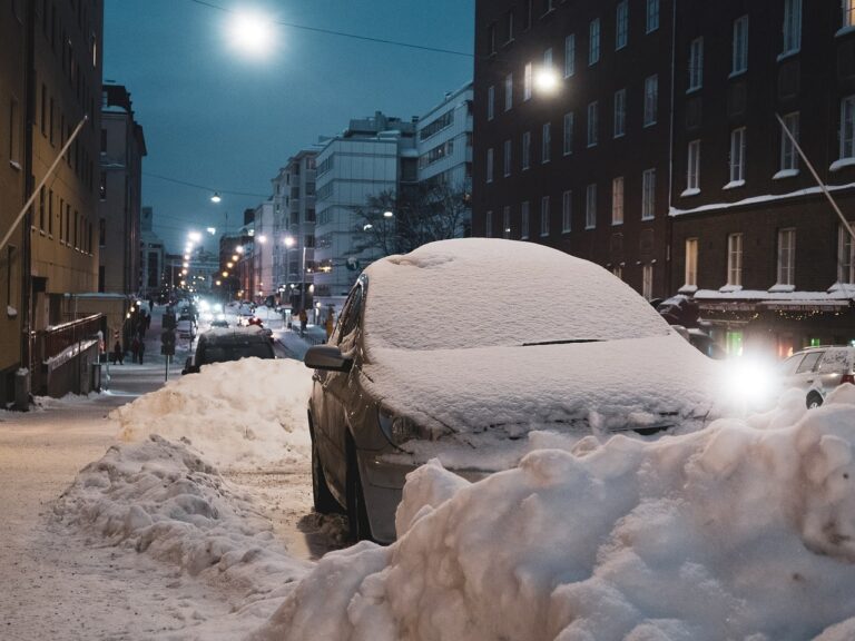 Who Is Responsible for Snow Removal at a Rental Property?