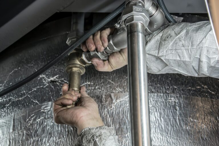 5 Common Plumbing Issues For Landlords To Watch For In A Rental