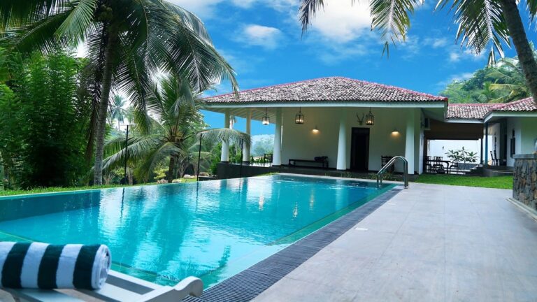 4 Things Landlords Should Know Before Renting A Property With A Pool